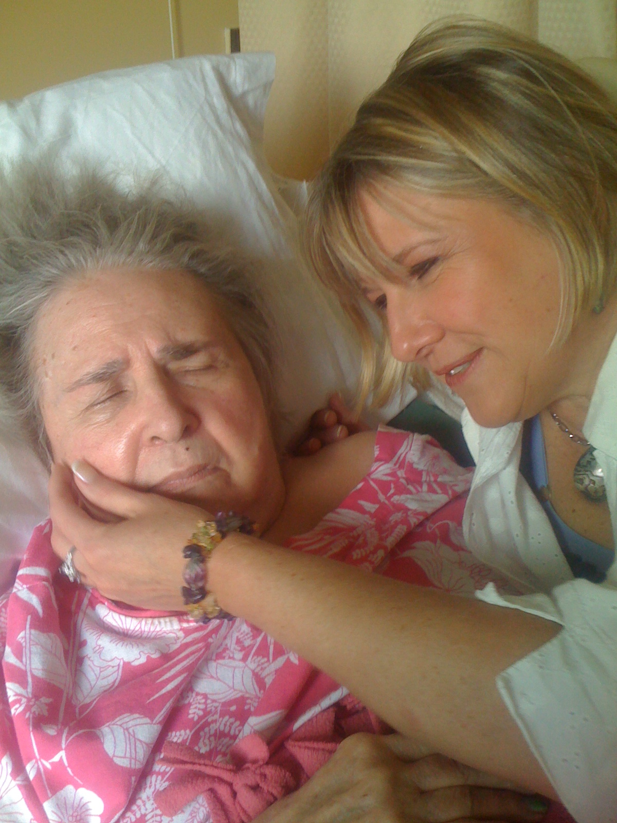 Lori La Bey with her Mother Dorothy who has Alzheimer's disease